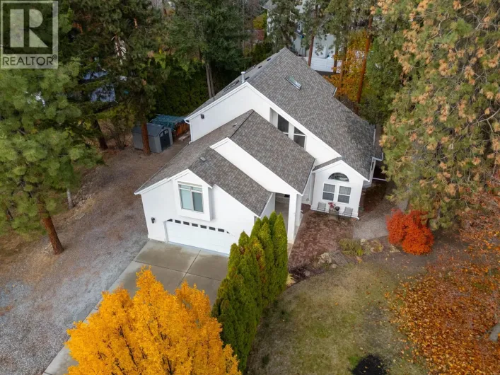3932 Lakevale Place, Kelowna