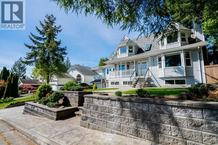 3933 TORONTO STREET, Port Coquitlam