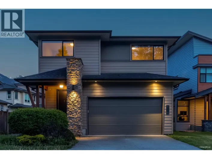 39340 FALCON CRESCENT, Squamish