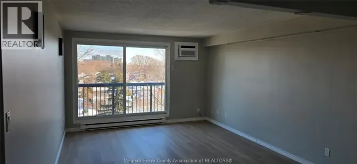 3936 WYANDOTTE STREET Unit# 706, Windsor