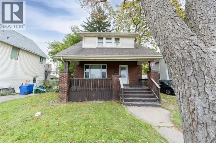 394 CRAWFORD AVENUE, Windsor
