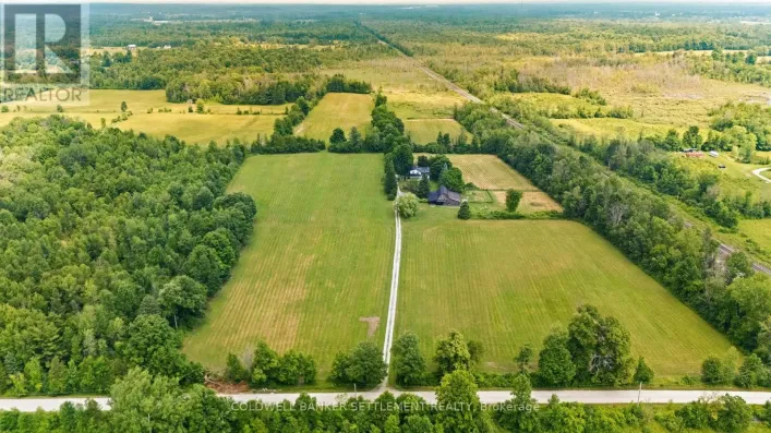 394 ELLIOTT ROAD, Tay Valley