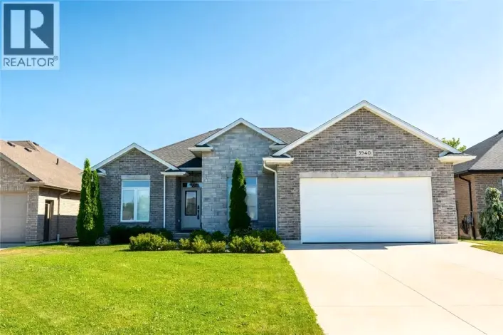 3940 ARIE COURT, Plympton-Wyoming