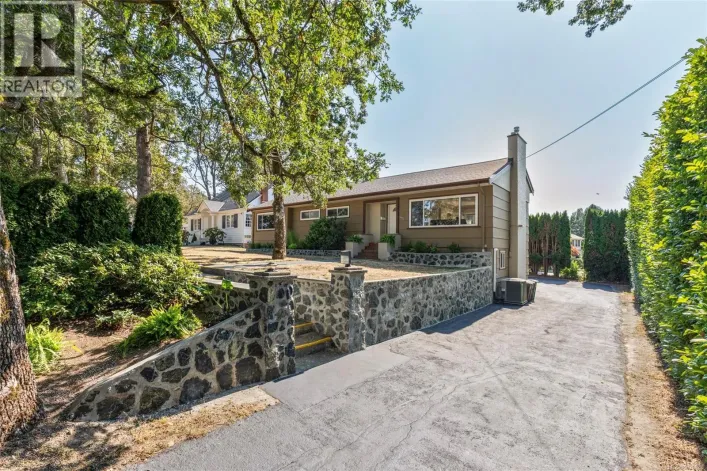 3944 Cedar Hill Cross Rd, Saanich