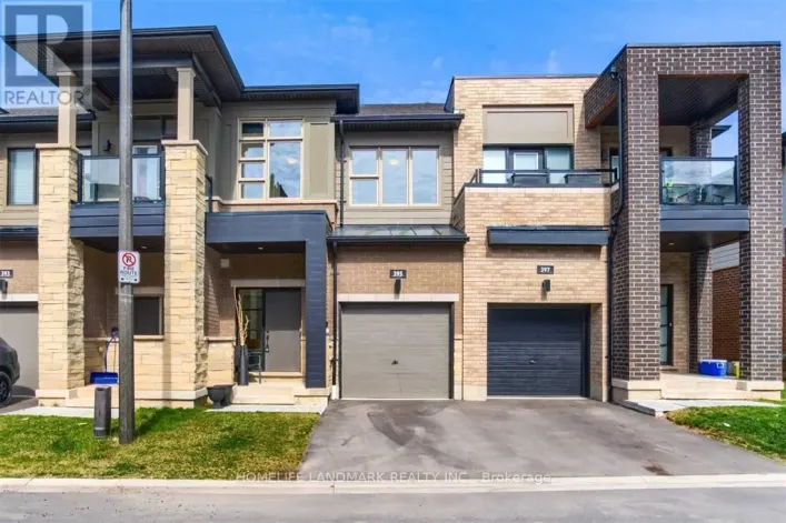 395 ATHABASCA COMMON, Oakville