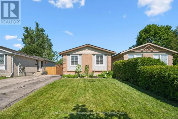 395 STRATHALLAN STREET, Centre Wellington