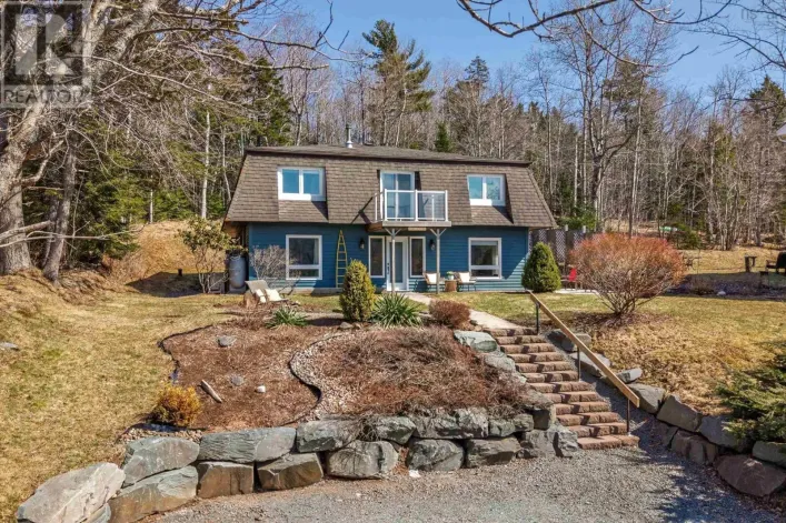 3950 Highway 2, Fletchers Lake