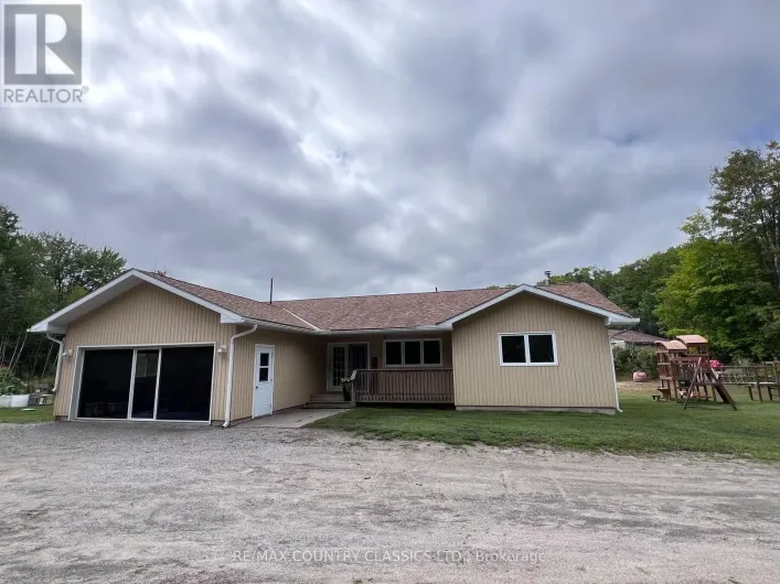 3952 LOOP ROAD, Highlands East