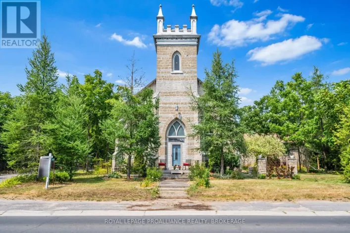 3958 HARROWSMITH ROAD, Frontenac