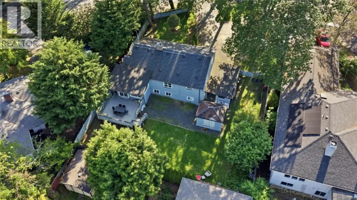3959 Cedar Hill Cross Rd, Saanich