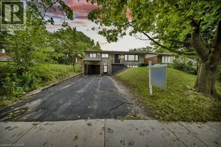 396 HAZEL Street, Waterloo
