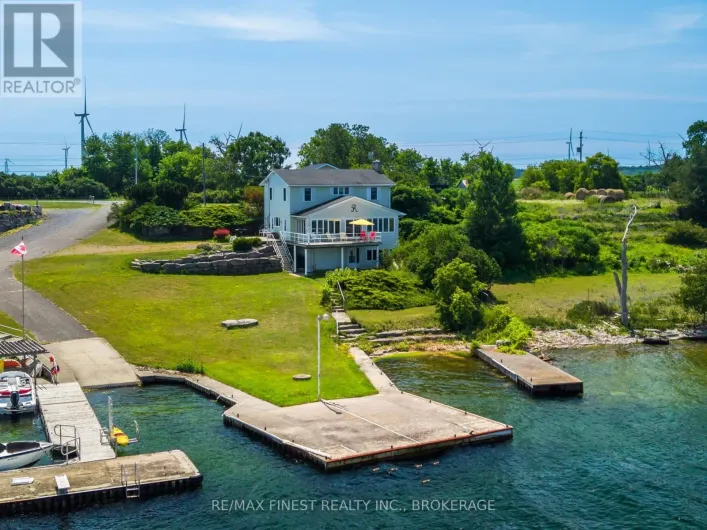 396 HIGHWAY 96, Frontenac Islands