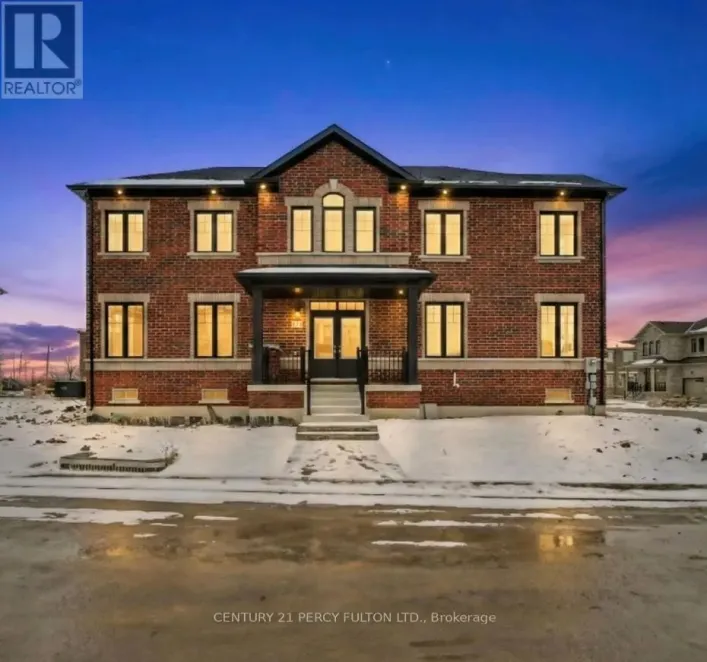 396 KENNEDY CIRCLE W, Milton