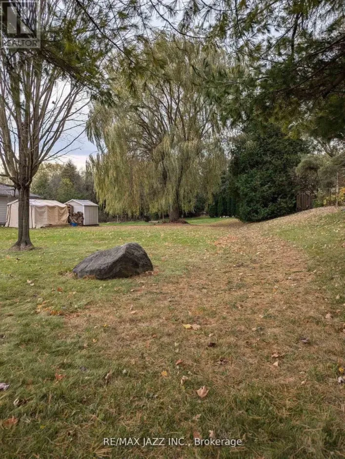 396 NORTH SCUGOG COURT, Clarington