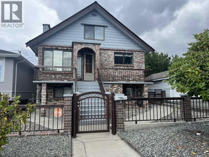 3961 VENABLES STREET, Burnaby