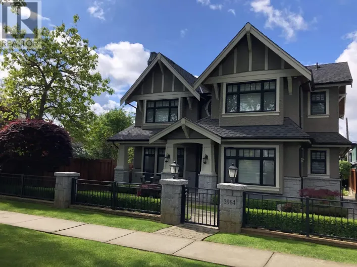 3964 TRIUMPH STREET, Burnaby