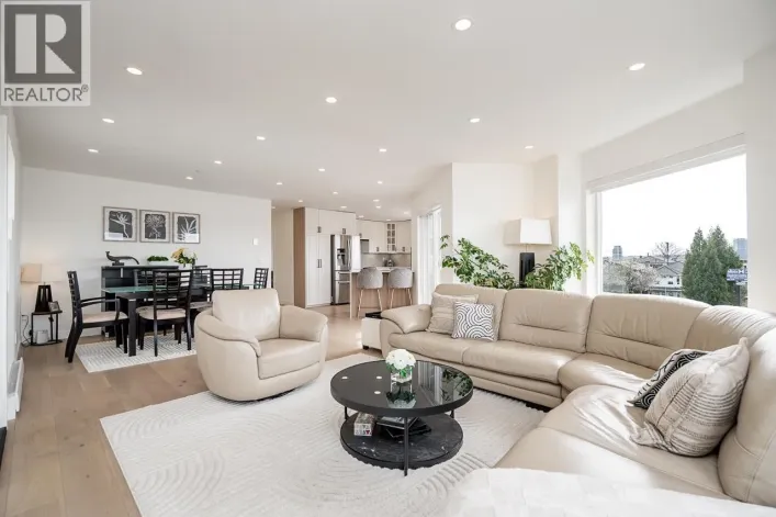397 DELTA AVENUE, Burnaby