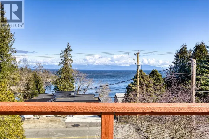 3971 Hammond Bay Rd, Nanaimo