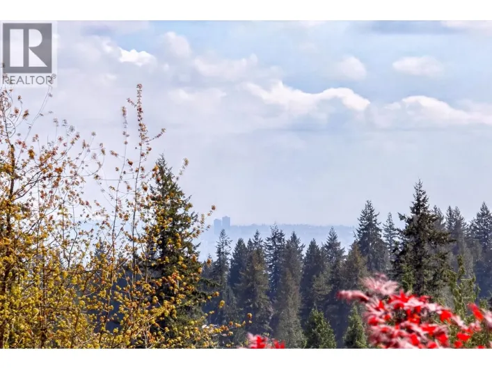 3973 BRAEMAR PLACE, North Vancouver