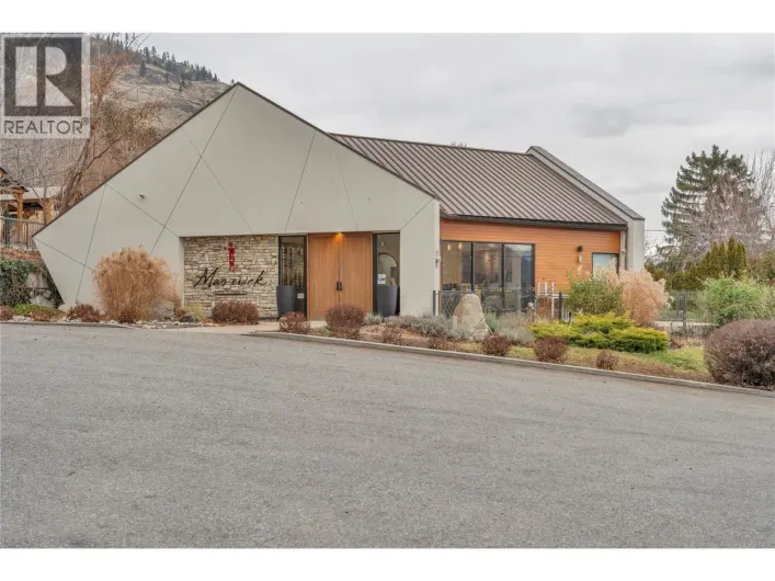 3974 Hwy 97 Highway, Oliver