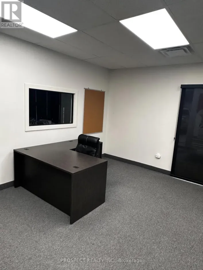 3975 CHESSWOOD DRIVE, Toronto