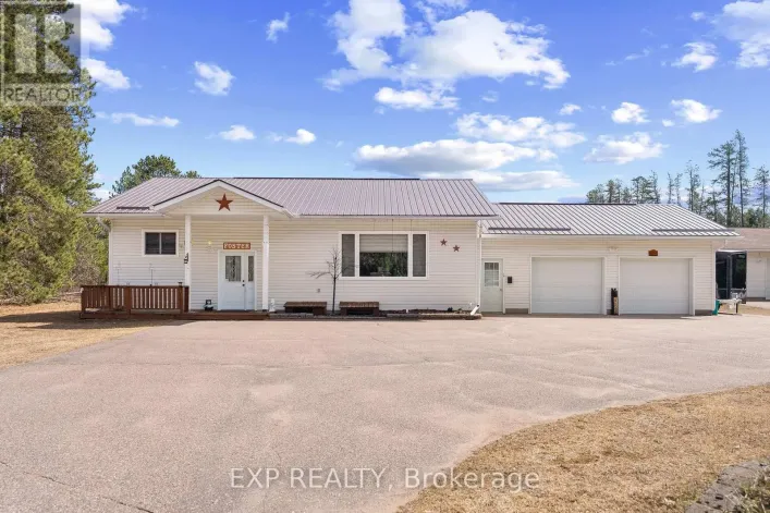 39790 A COMBERMERE ROAD, Madawaska Valley