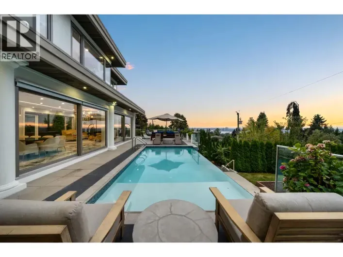 3980 NORWOOD AVENUE, North Vancouver