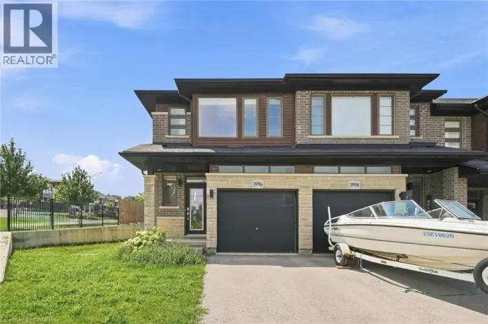 3996 CROWN Street, Beamsville