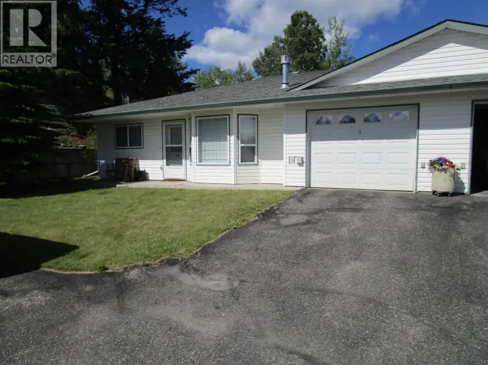 3B 814 CARIBOO TRAIL, 100 Mile House
