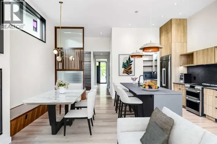 3D Willow Crescent SW, Calgary
