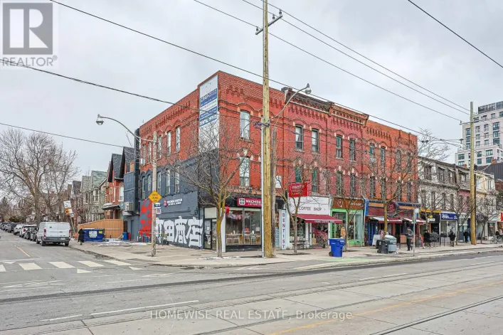 3RD FLOOR - 326 COLLEGE STREET, Toronto
