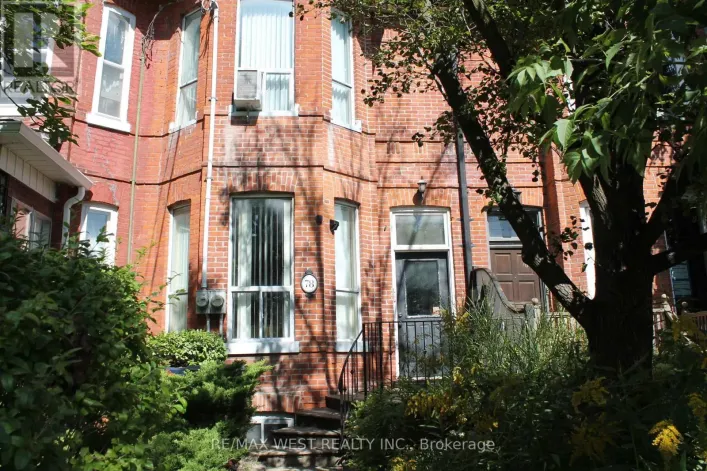3RD FLOOR - 78 WRIGHT AVENUE, Toronto
