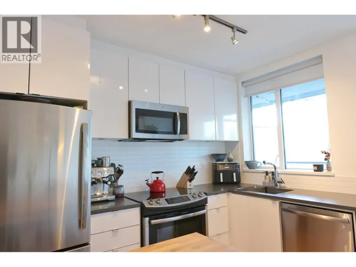 3XX 289 E 6TH AVENUE, Vancouver
