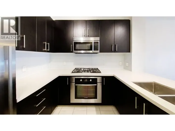 3xx 3163 RIVERWALK AVENUE, Vancouver