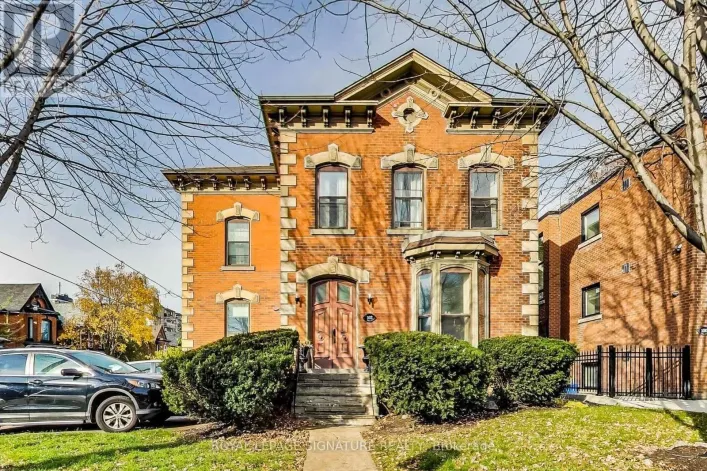 4 - 102 WEST AVENUE S, Hamilton