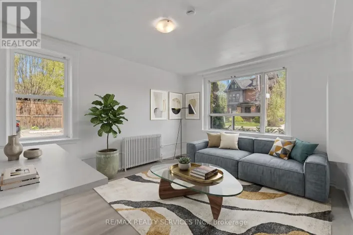 4 - 104 SHERMAN AVENUE S, Hamilton
