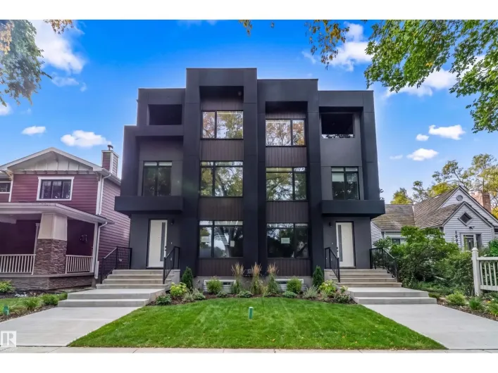 Row / Townhouse for rent: #4 10989 73 AV NW, Edmonton