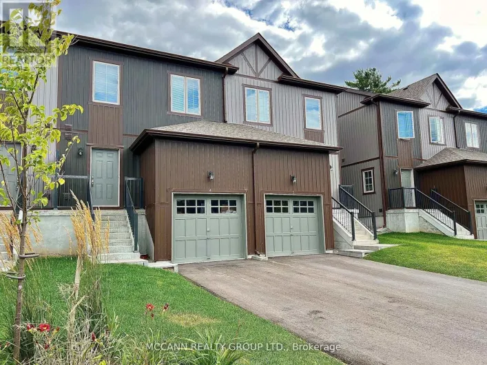 4 - 110 GREW BOULEVARD, Georgina