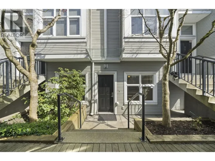 4 1203 MADISON AVENUE, Burnaby
