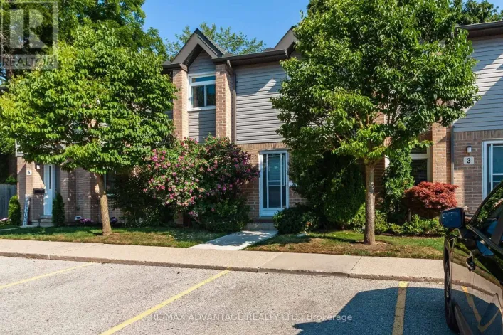 4 - 1294 BYRON BASELINE ROAD W, London South