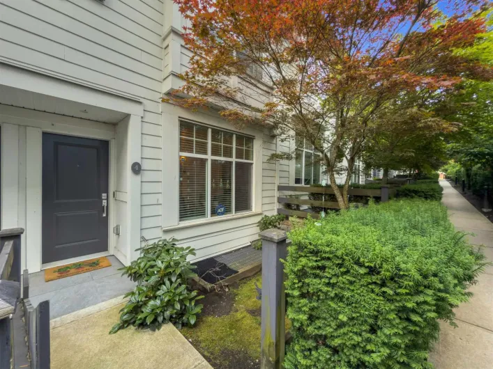 4 13636 81A AVENUE, Surrey