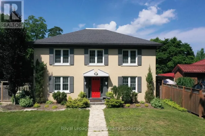 4 - 145 VANSITTART AVENUE, Woodstock
