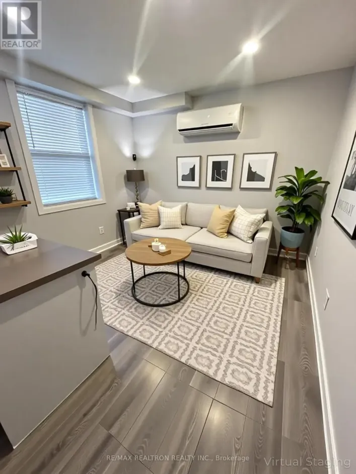 4 - 1492 DUNDAS STREET E, Toronto