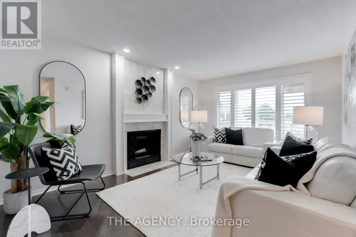 4 - 1509 UPPER MIDDLE ROAD, Burlington