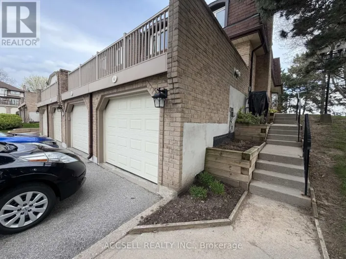 4 - 1510 UPPER MIDDLE ROAD, Burlington