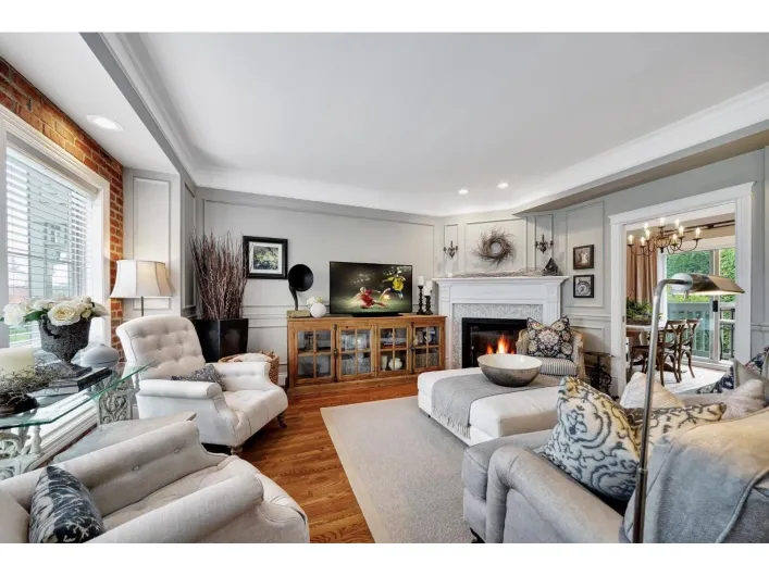 4 15151 BUENA VISTA AVENUE, White Rock