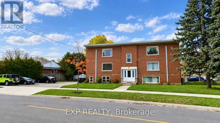 4 - 157 BRUCE STREET, Kitchener