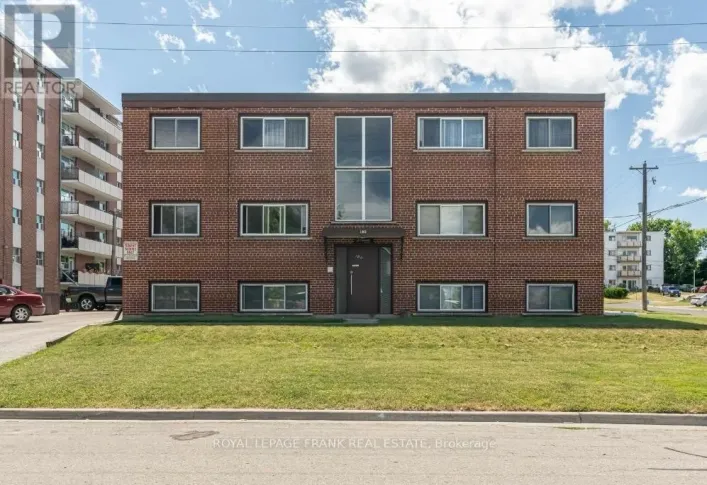 4 - 180 NIPIGON STREET, Oshawa