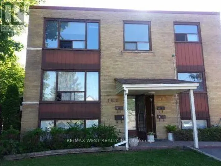 4 - 182 RUGGLES AVENUE, Richmond Hill