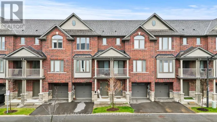 4 - 19 PICARDY DRIVE, Hamilton